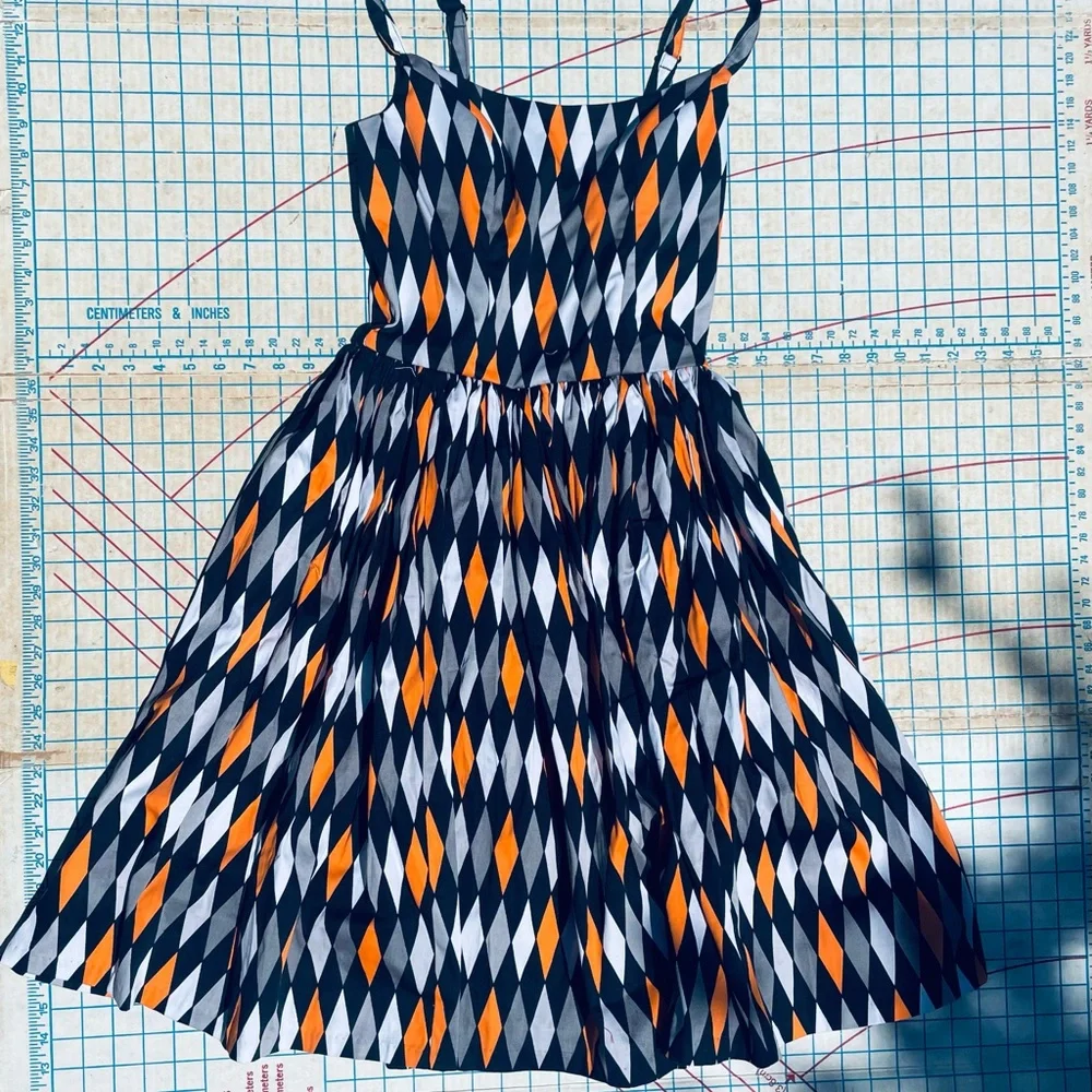 NWT PinUp Couture Clothing Co. Jenny Dress - Picture 4 of 10